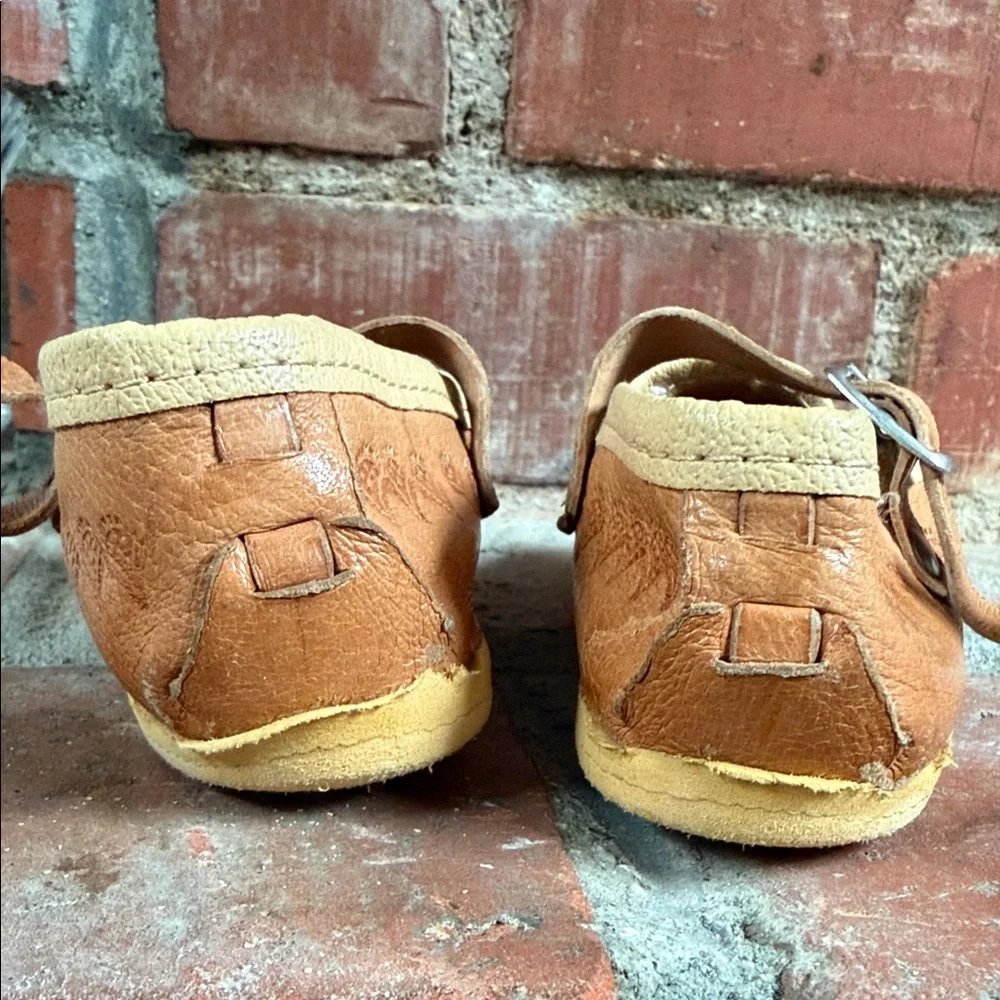 Handmade Polish tan leather kid sandals